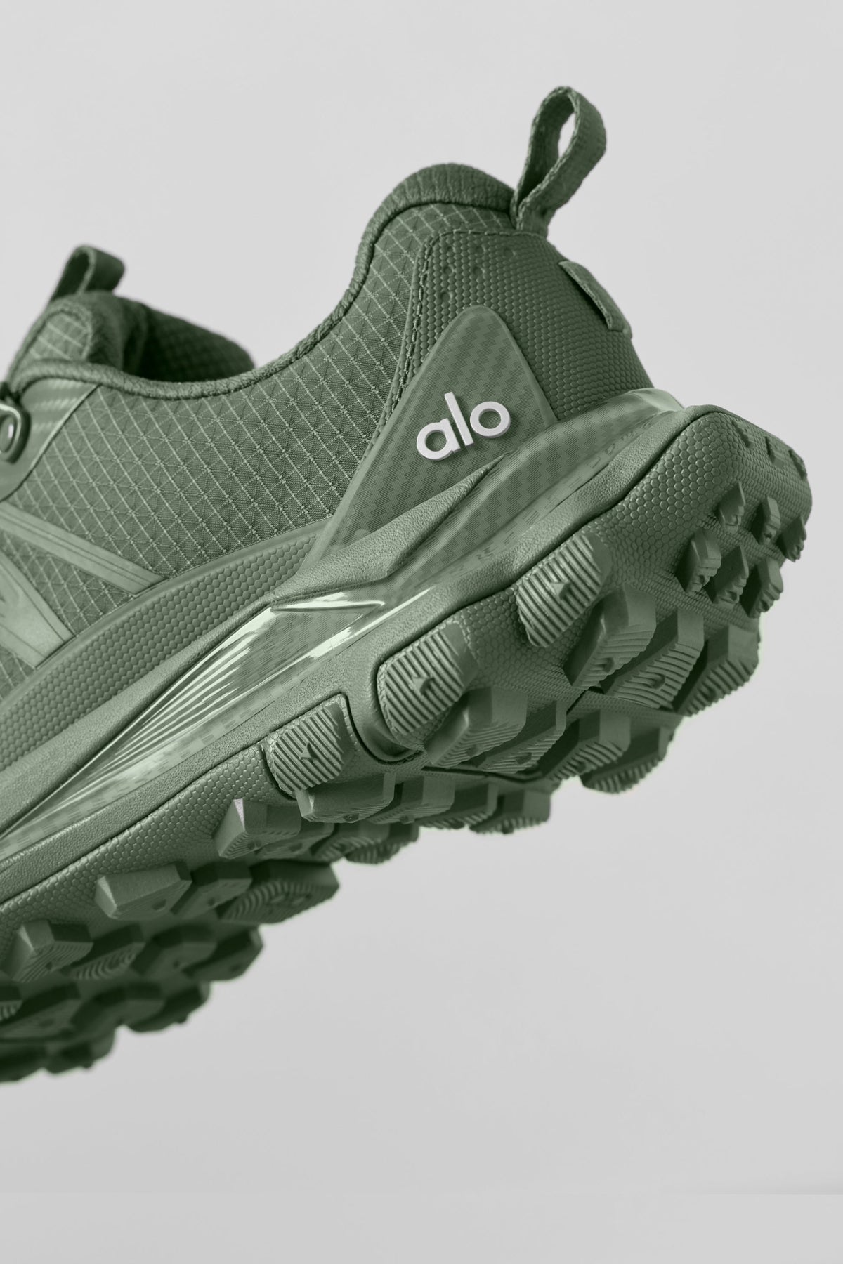 ALO Trail (Unisex) - Bamboo Green