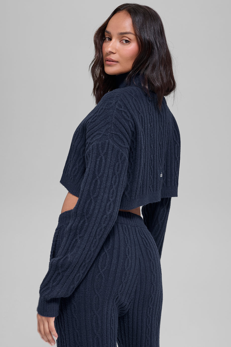 Cable Knit Cropped Winter Bliss Turtleneck Long Sleeve - Navy