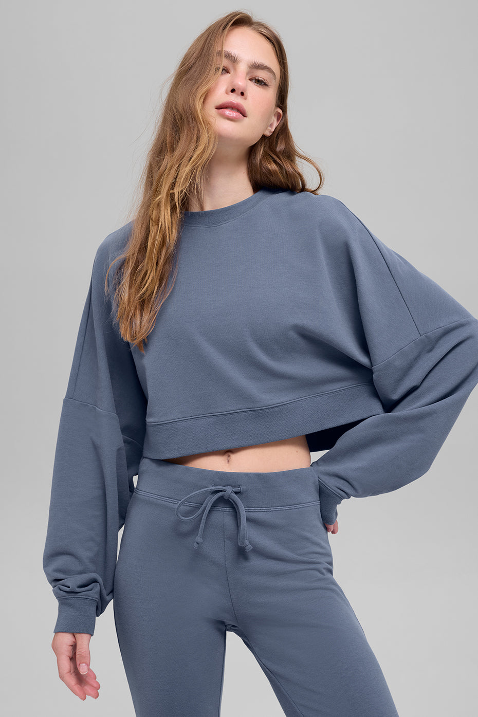 Cropped Sway Crew Neck Pullover - Bluestone