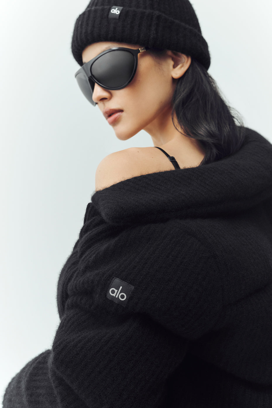 Cashmere Northstar Sweater Puffer - Black