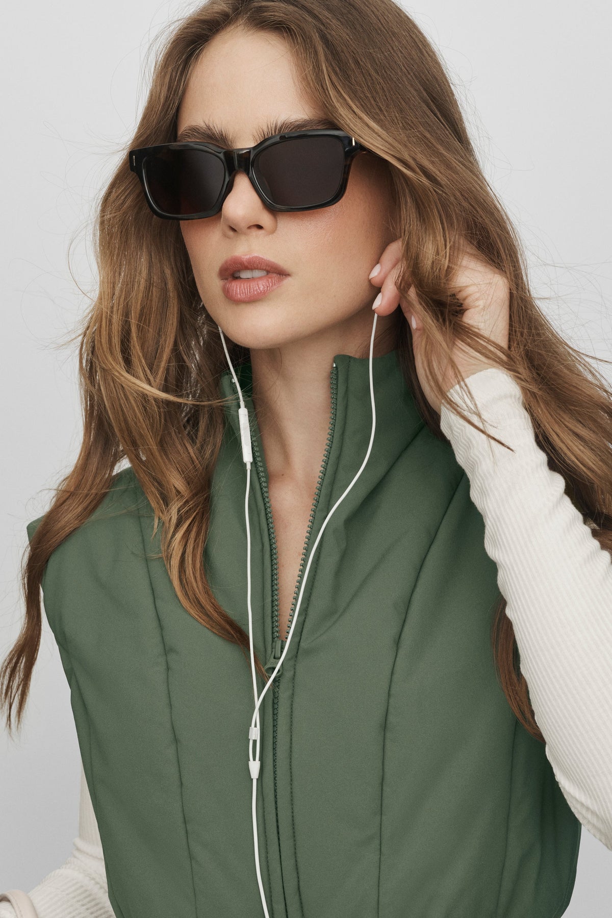 Momentum Vest - Bamboo Green