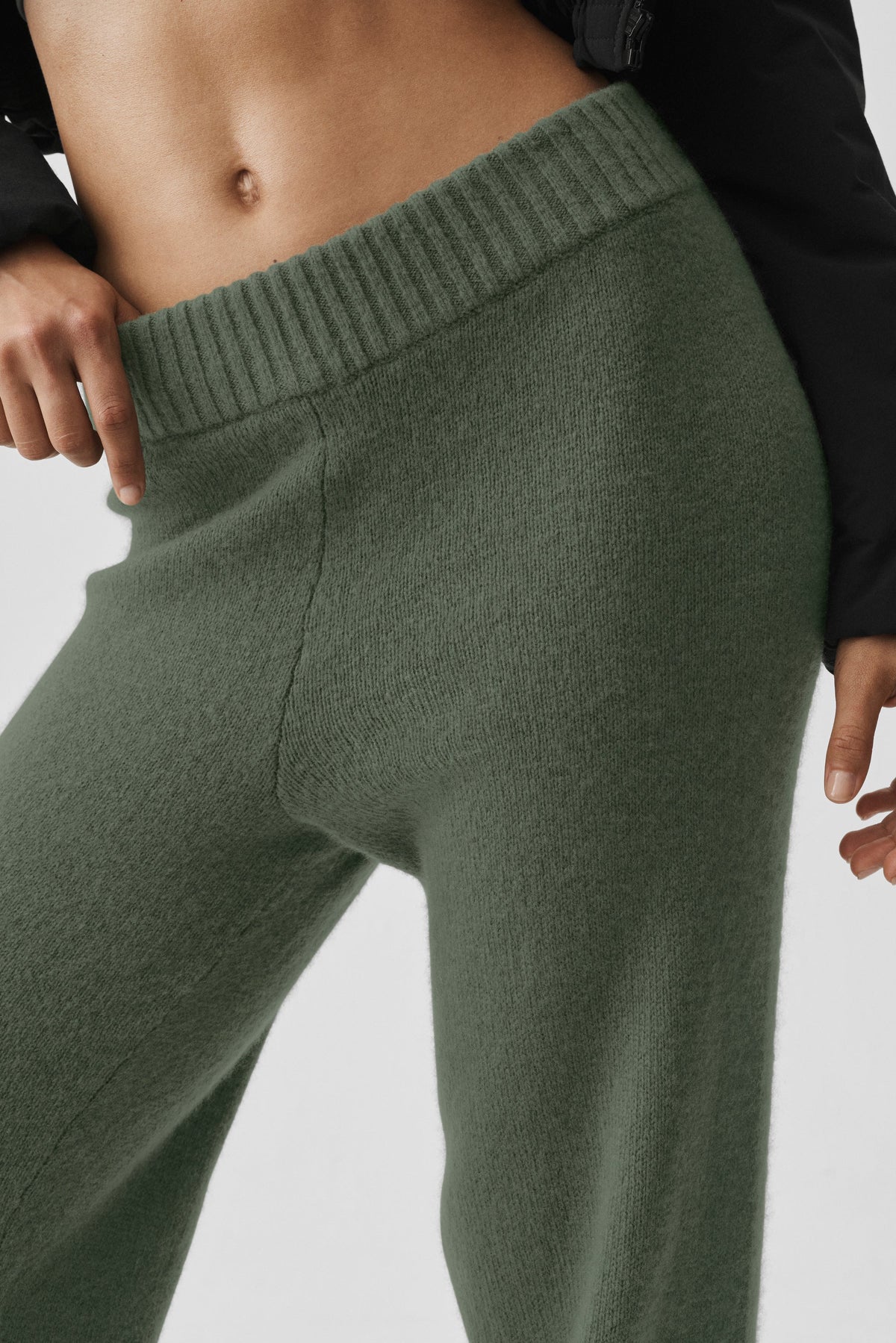 Wool Cashmere High-Waist New Class Wide Leg Pant - Bamboo Green